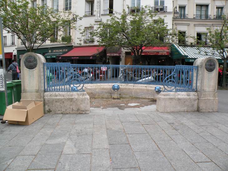  fontaine aux trois têtes, 5e